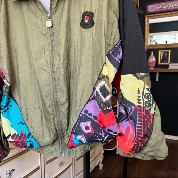 Vintage Givenchy Active Windbreaker Bomber Jacket - Picture 5 of 12